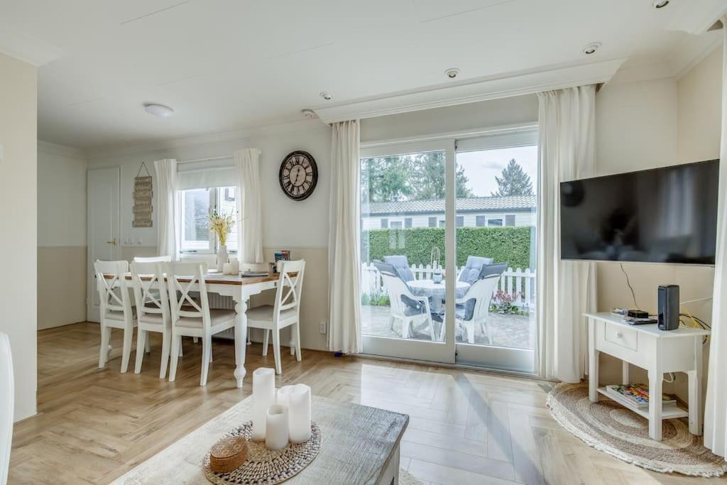 Chalet De Grutto 5Pers Veluwe 푸텐 외부 사진